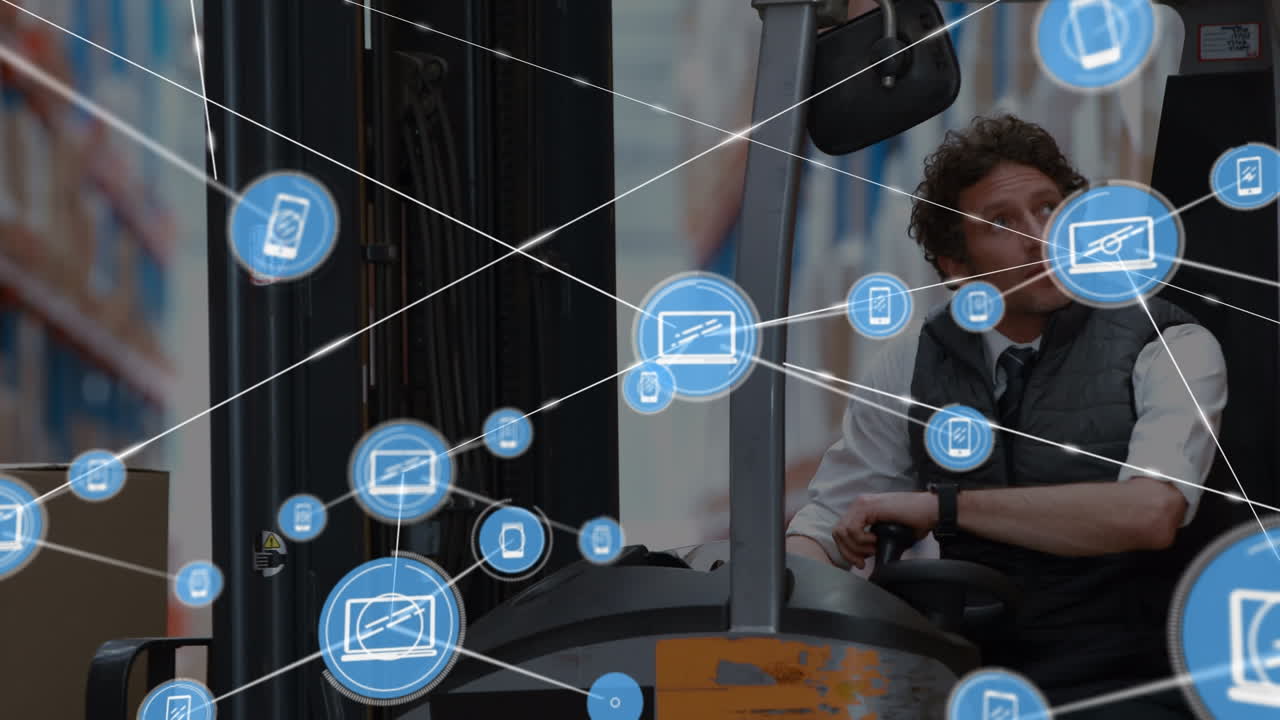 animación de una red de conexiones con iconos sobre un trabajador caucásico en un almacén