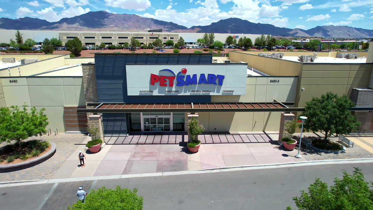 PetSmart. Aerial Drone Shot of Famous American Superstore Retail Chain Brand for Pet Supplies and Services During Bright Summer Day.