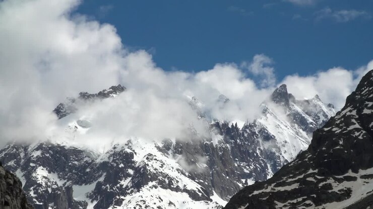 Mountain Range Timelapse 2