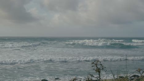 Straight-view-of-the-Atlantic-Ocean-in-Portugal