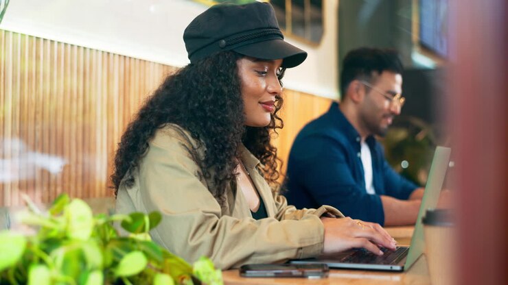 Laptop, coffee shop people