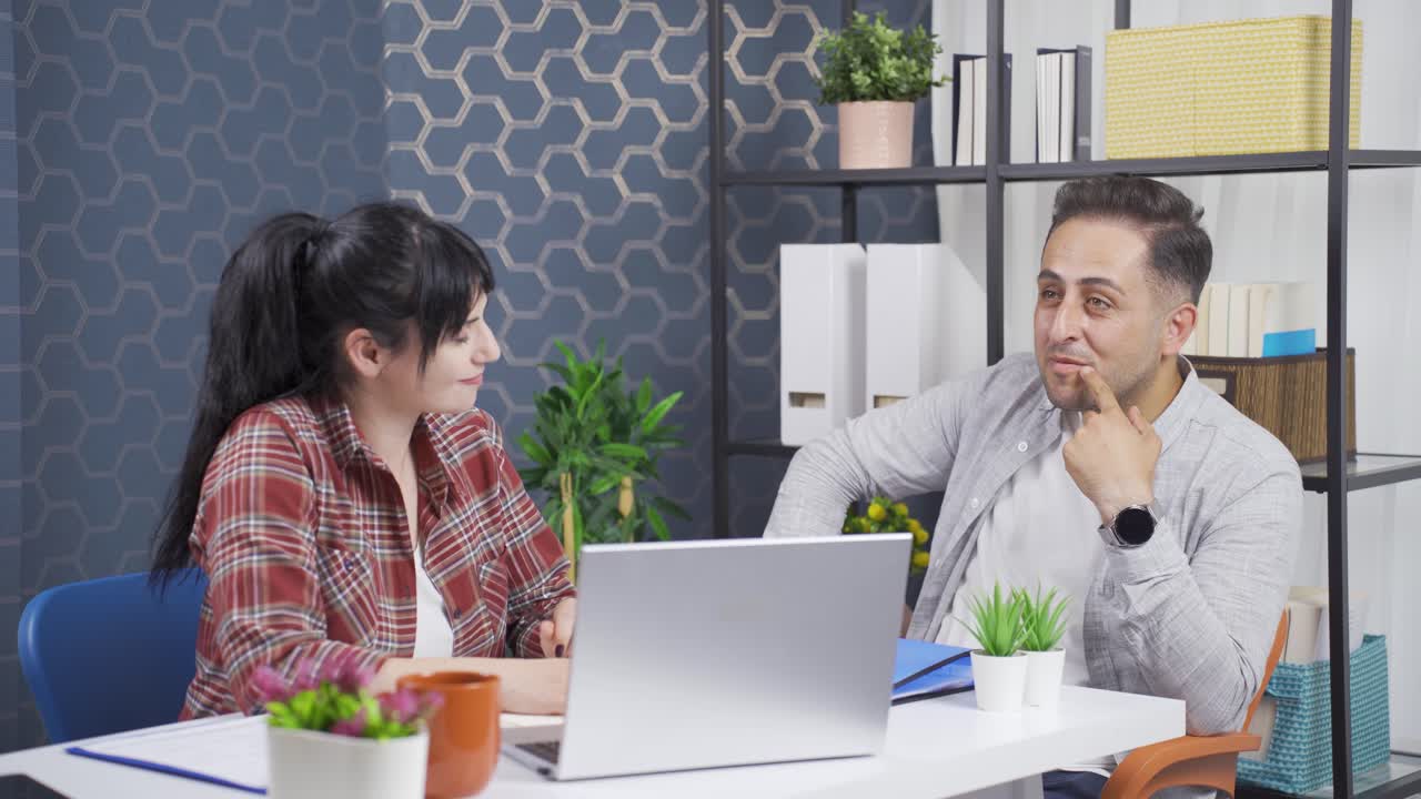 A life coach who listens to her patient's dreams.