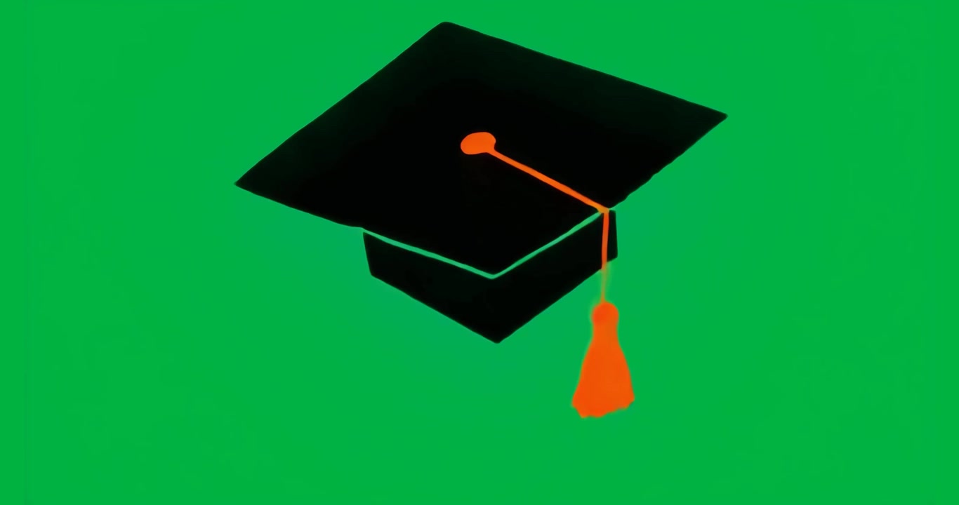 Åbnende studenterhue på gennemsigtig baggrund med orange kvast, der svinger og markerer succes.