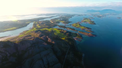 Bronnoysund,-Wunderschöne-Natur-Norwegen