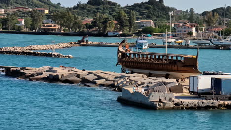 Wooden-Ship-Docked-in-Port-of-Zakynthos,-Greece