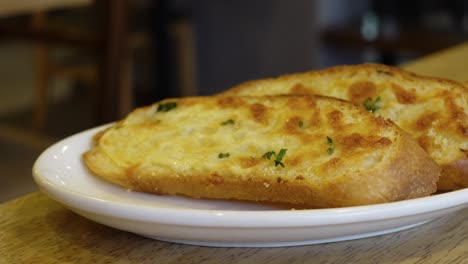 pan de ajo con queso