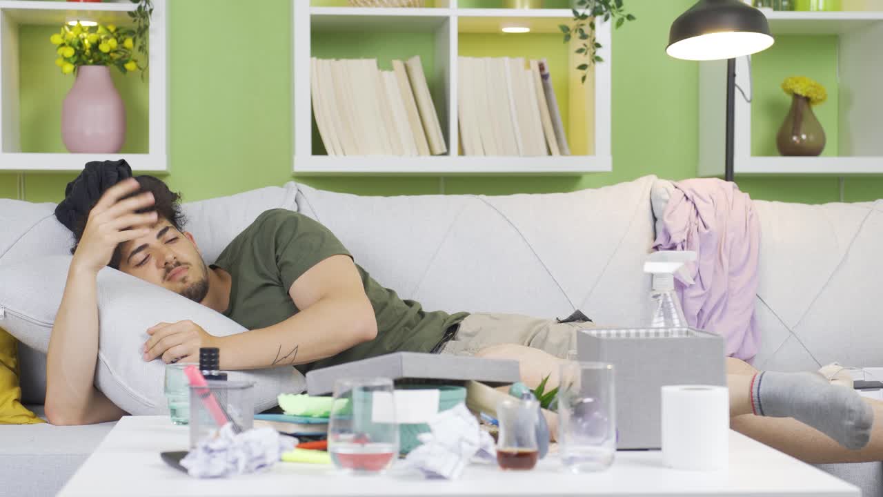 지루한 게으른 젊은이.