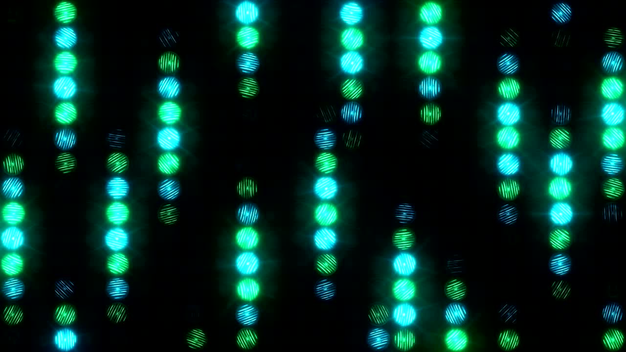 las rayas verticales se arrastran a lo largo de la pared de luz