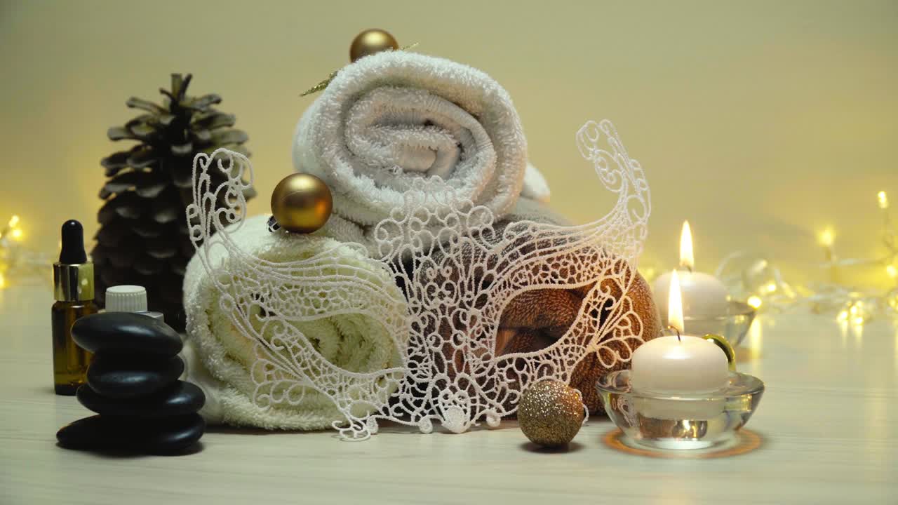 크리스마스 장식품과 함께 스파 컨셉 아이템