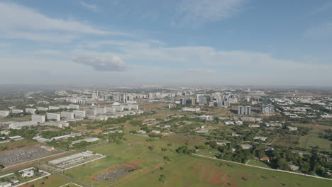 Slow-aerial-panning-footage-of-the-government-buildings-of-Brasilia,-Brazil-in-the-morning-light