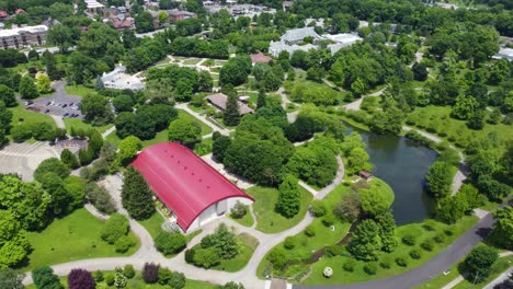 Franklin-Park-Y-Franklin-Park-Conservatory---Primavera---Dron-Aéreo