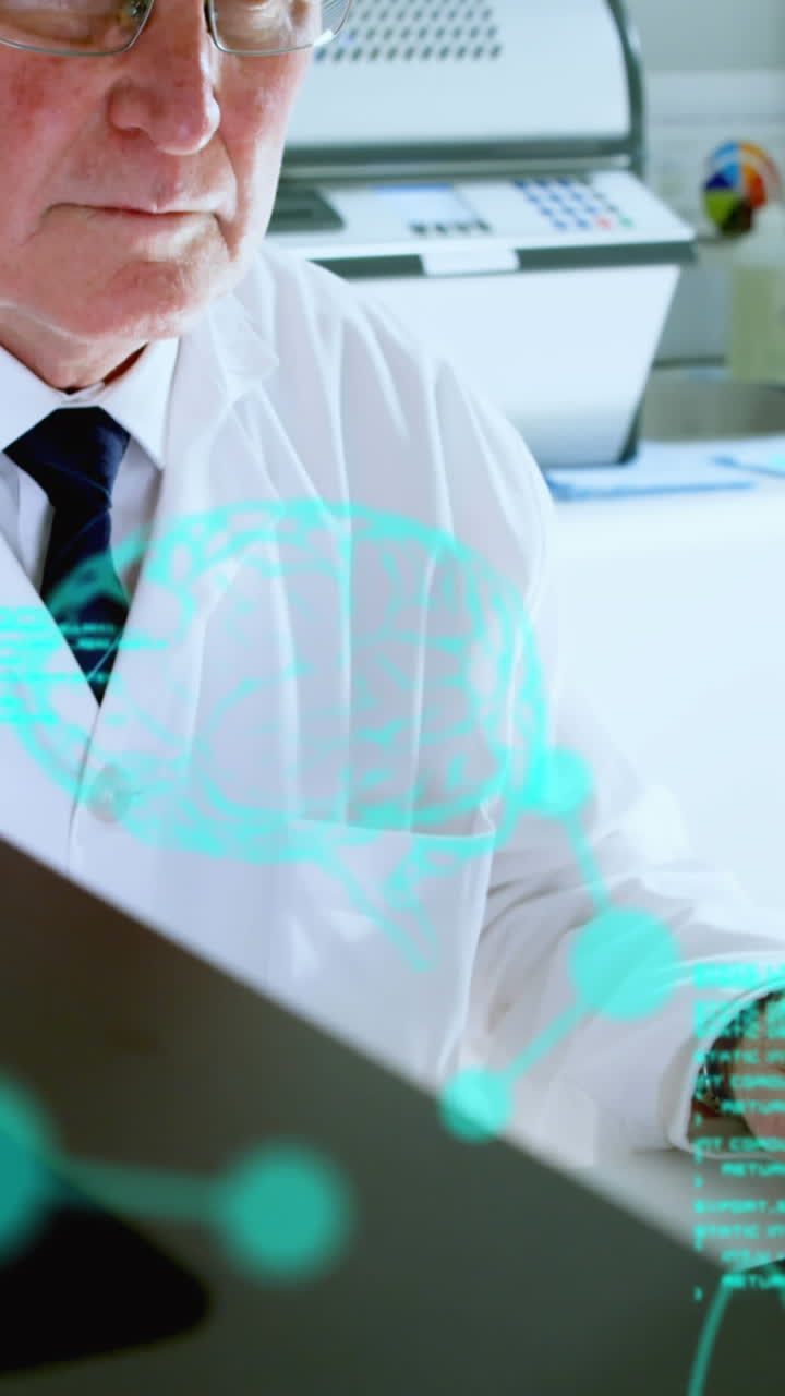 컴퓨터를 사용하는 남성 과학자에 대한 과학 데이터 처리 애니메이션