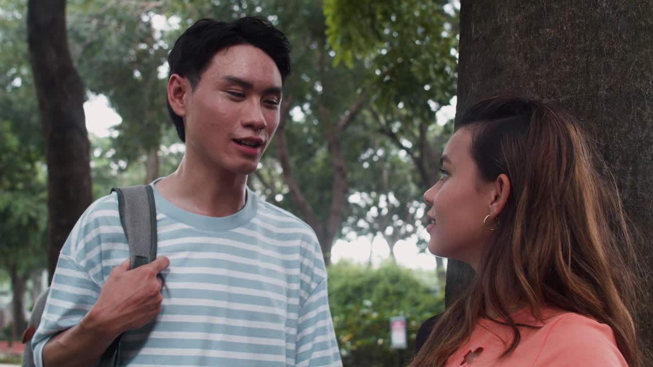 공원에서 십대들