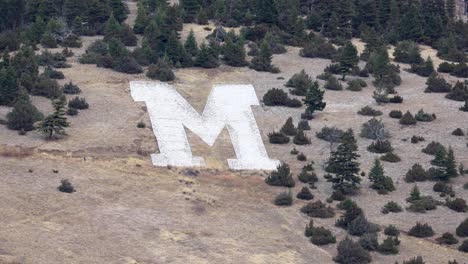 College-M-Wanderung-In-Bozeman-Montana-Im-Herbst-4k