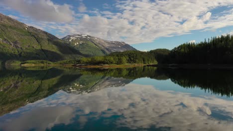 imágenes aéreas de la hermosa naturaleza de noruega