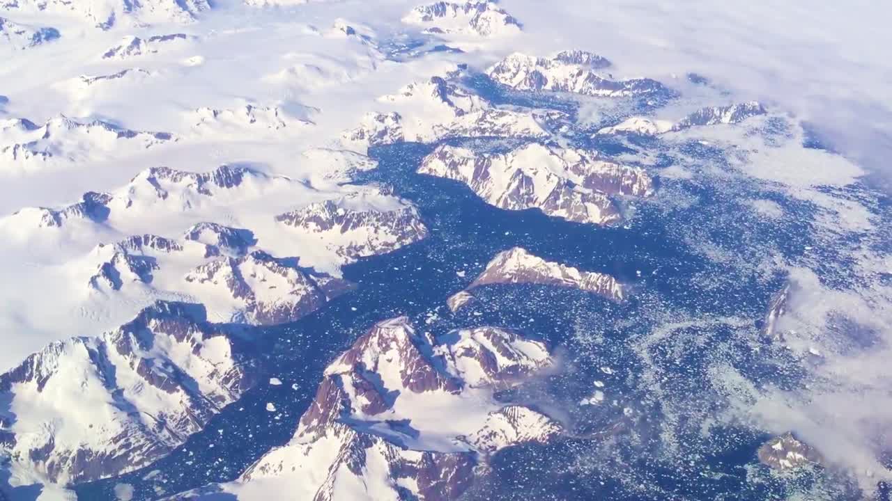 그린란드 빙상과 폭설 2 위의 좋은 공중