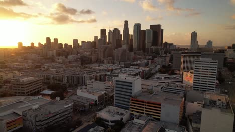 Los-Angeles,-Kalifornien-Sonnenuntergang-Skyline