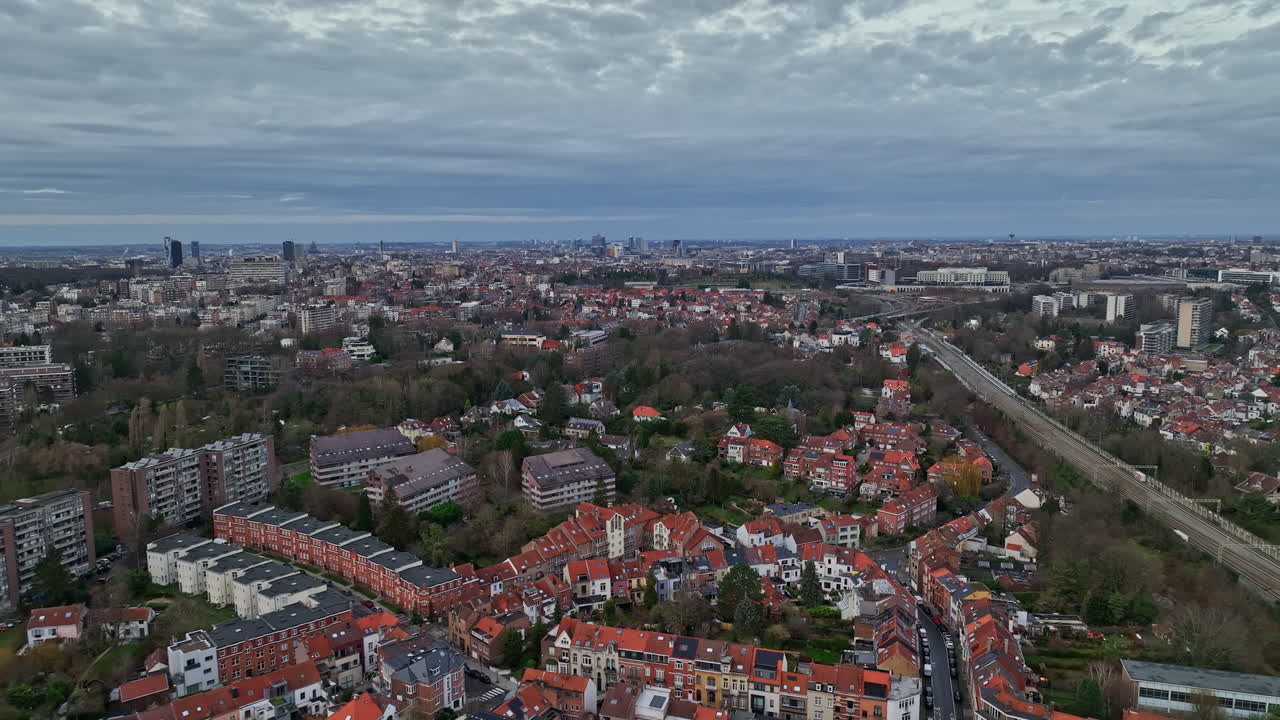 브셀의 동네들은 무역과 전통의 이야기를 들려줍니다.