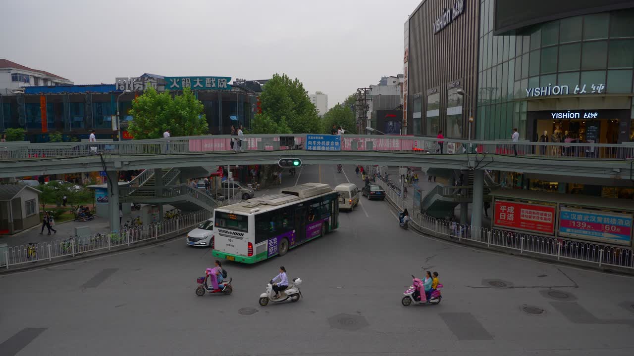 우한 시 교통 거리, 교차로, 다리, 파노라마, 4k