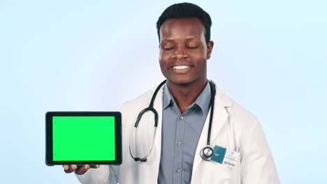 Arzt,-Grüner-Tablet-Bildschirm