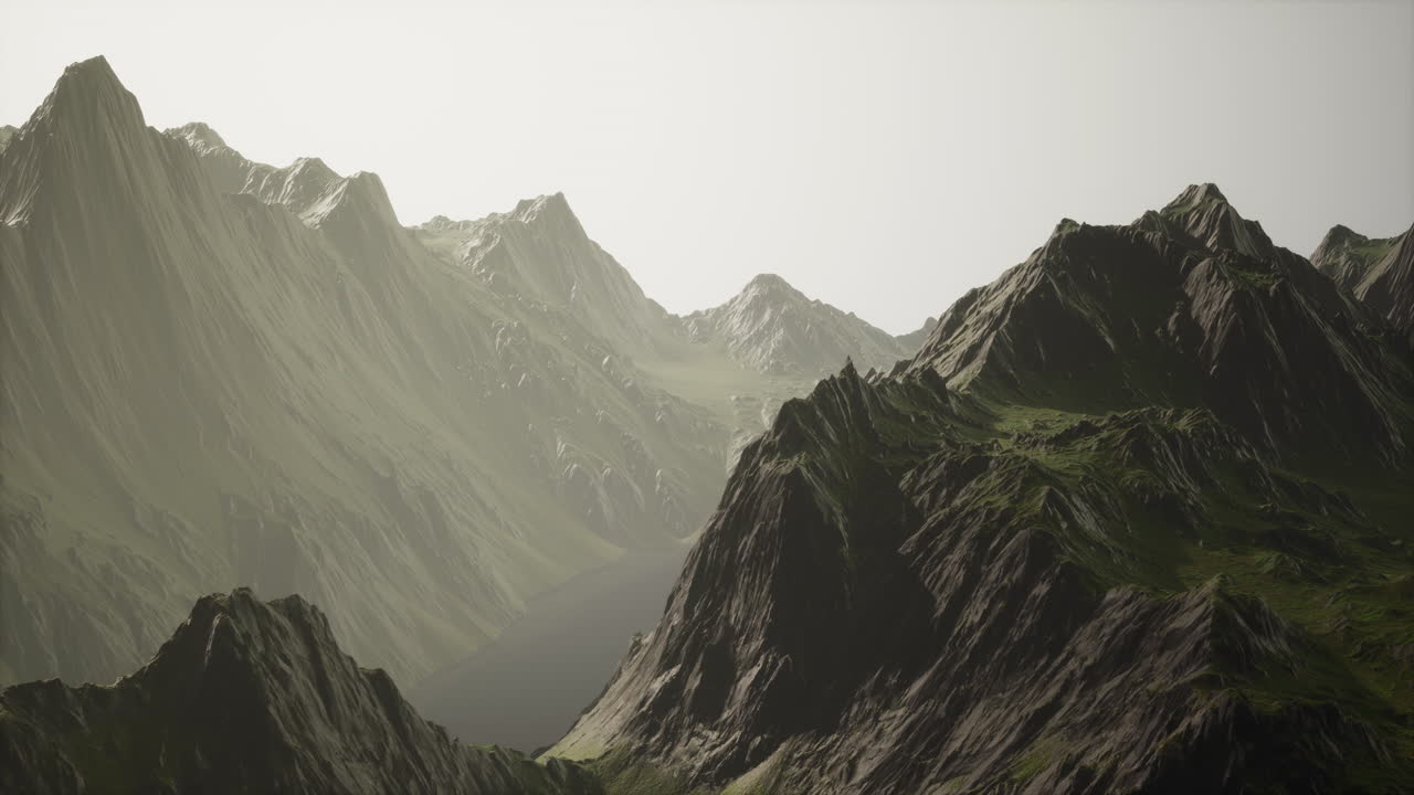 niebla en las montañas de noruega