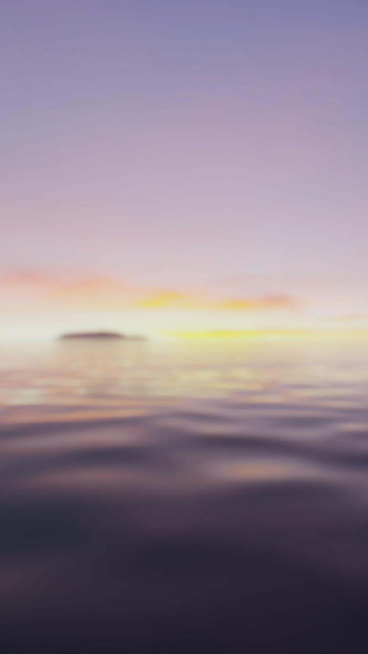 구름이 있는 아름다운 일몰 하늘