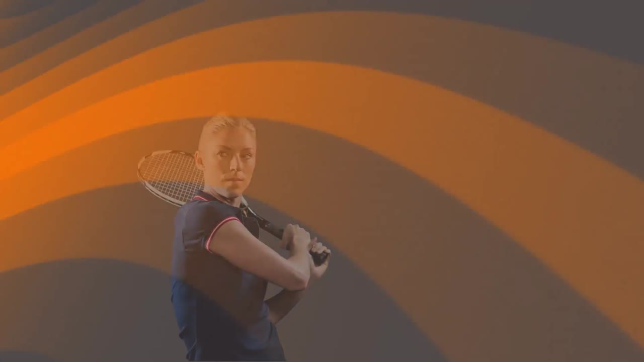 animación de jugador de tenis caucásico sobre las formas.