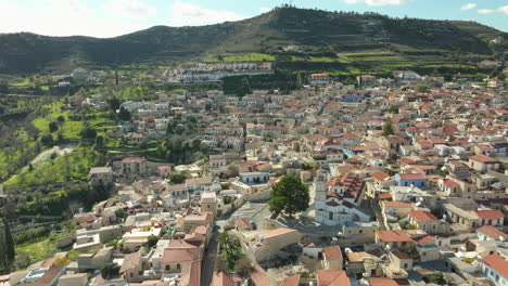 pueblo de pano lefkara en el distrito de larnaca, chipre