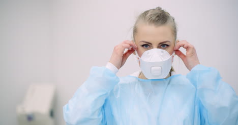 Portrait-Of-Doctor-Wearing-Protective-Mask-In-Hospital-Covid-19-Coronavirus-3