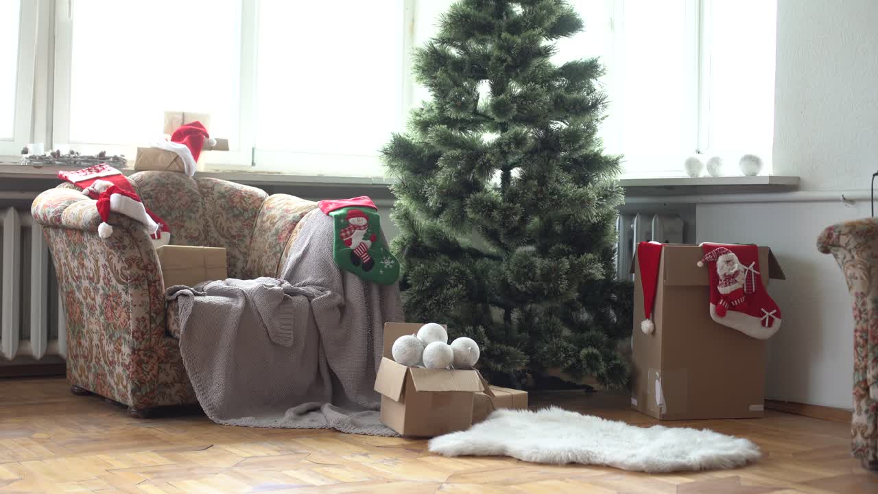 hermoso fondo de navidad. árbol de navidad y calcetines de navidad. preparación de navidad