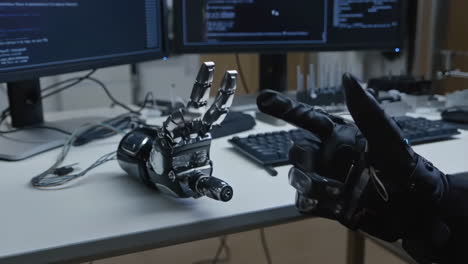 robotic hand and haptic glove interaction in a lab environment