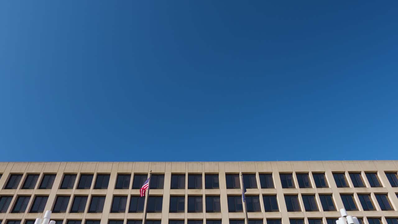 프랜시스 퍼킨스 미국 노동부 건물 - 워싱턴, d.c. - 아래로 기울어