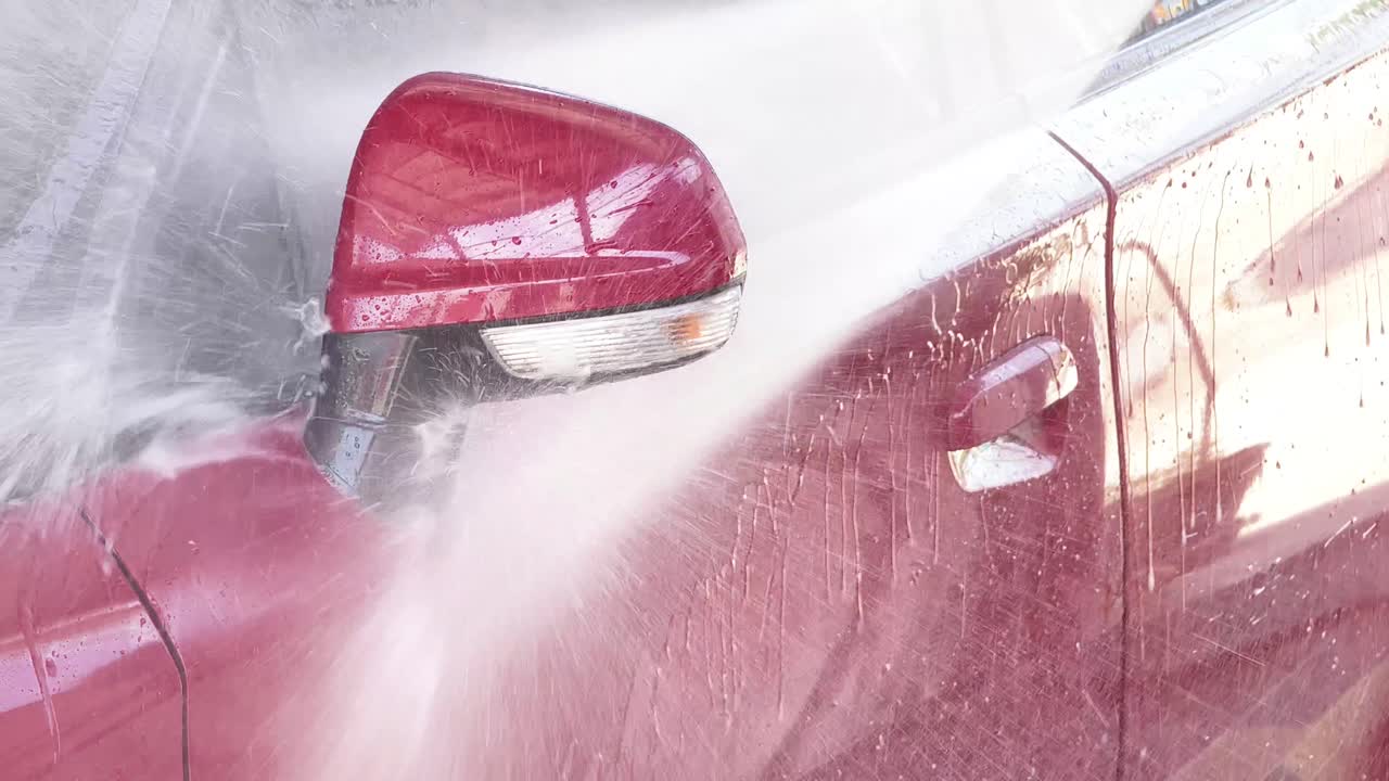 lavagem de carros em andamento