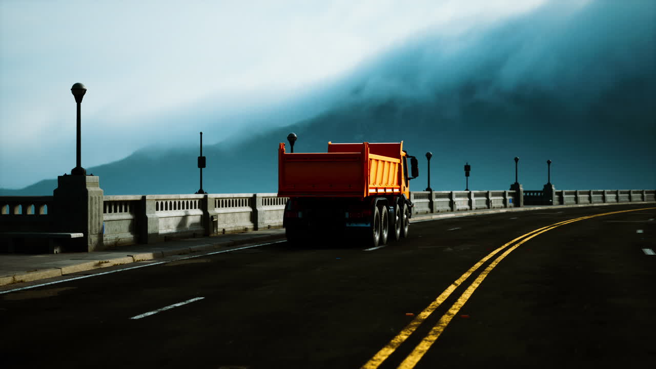 un grosso camion sul ponte