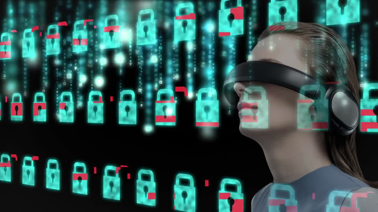 mujer usando vr con código y cerraduras