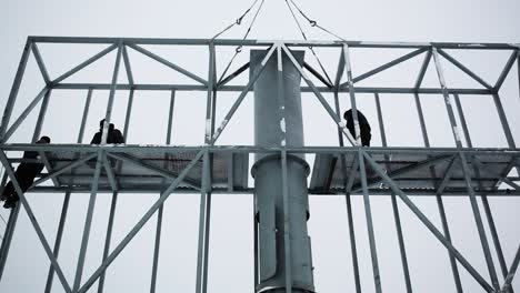 billboard maintenance in winter