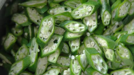 sliced okra