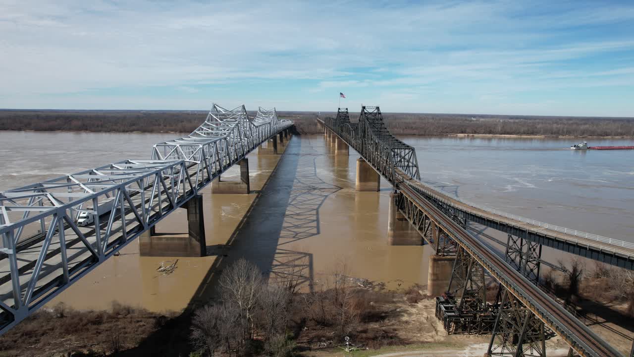 Vicksburg Bridge, Mississippi River, 4K Drone Footage