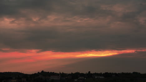 timelapse de nubes al atardecer