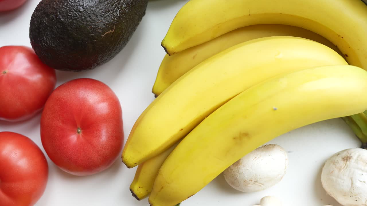 frutas y verduras frescas variadas