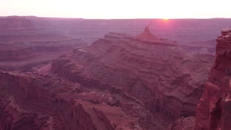 Marlboro-Point-Sonnenuntergang---Drohne