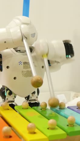 robot hands playing the music