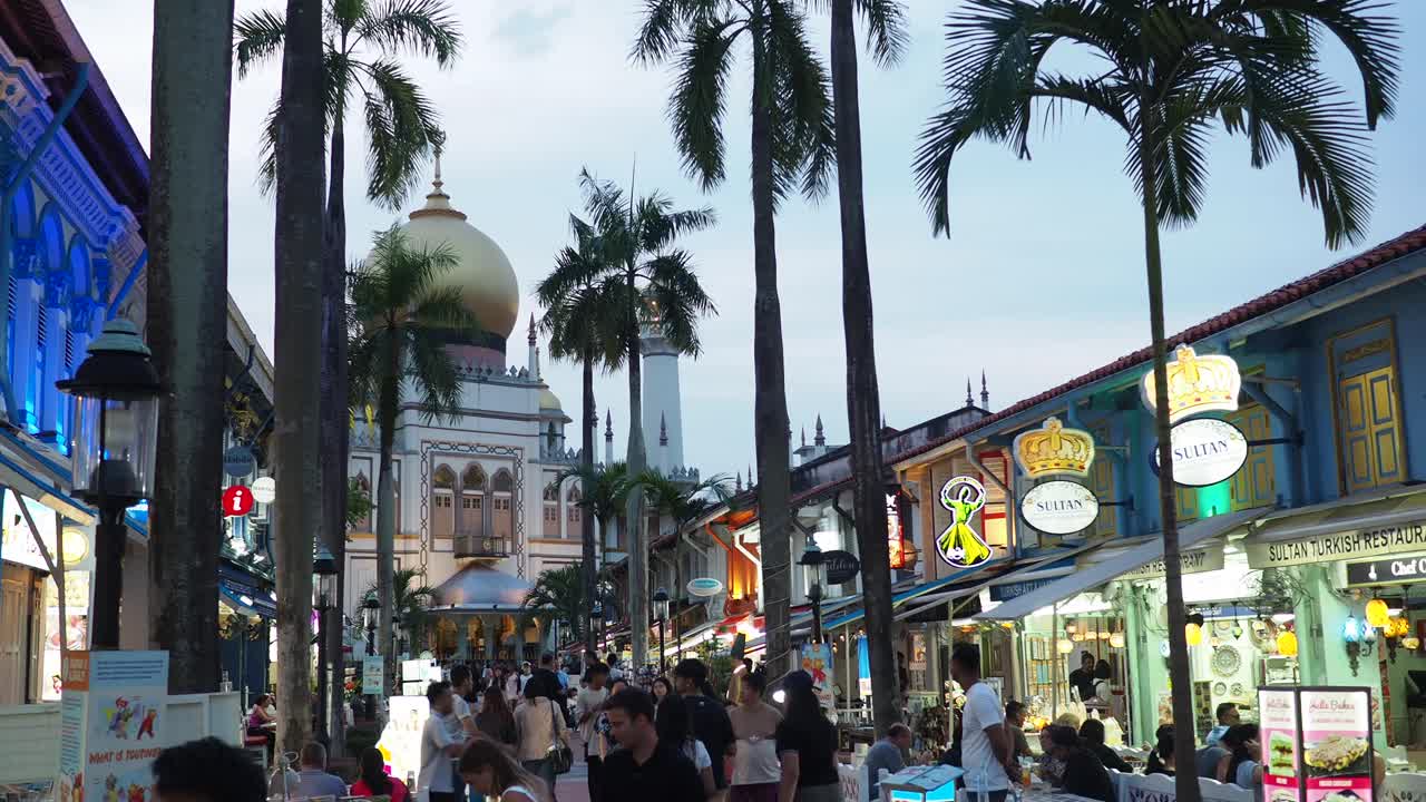 Arab Street in Singapore with Sultan Mosque