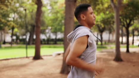 Hombre,-Corriendo-Y-Parque-Al-Aire-Libre-Con-Perfil-De-Atleta