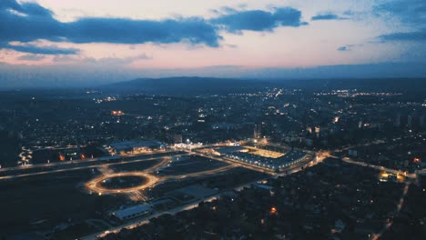 panorama de la ciudad tomado por la noche 4k