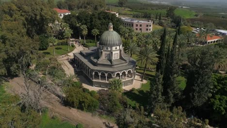 Die-Kirche-Der-Seligpreisungen,-Römisch-katholische-Kirche-Auf-Dem-Berg-Der-Seligpreisungen-Am-See-Genezareth-In-Der-Nähe-Von-Tabgha-Und-Kapernaum-In-Israel