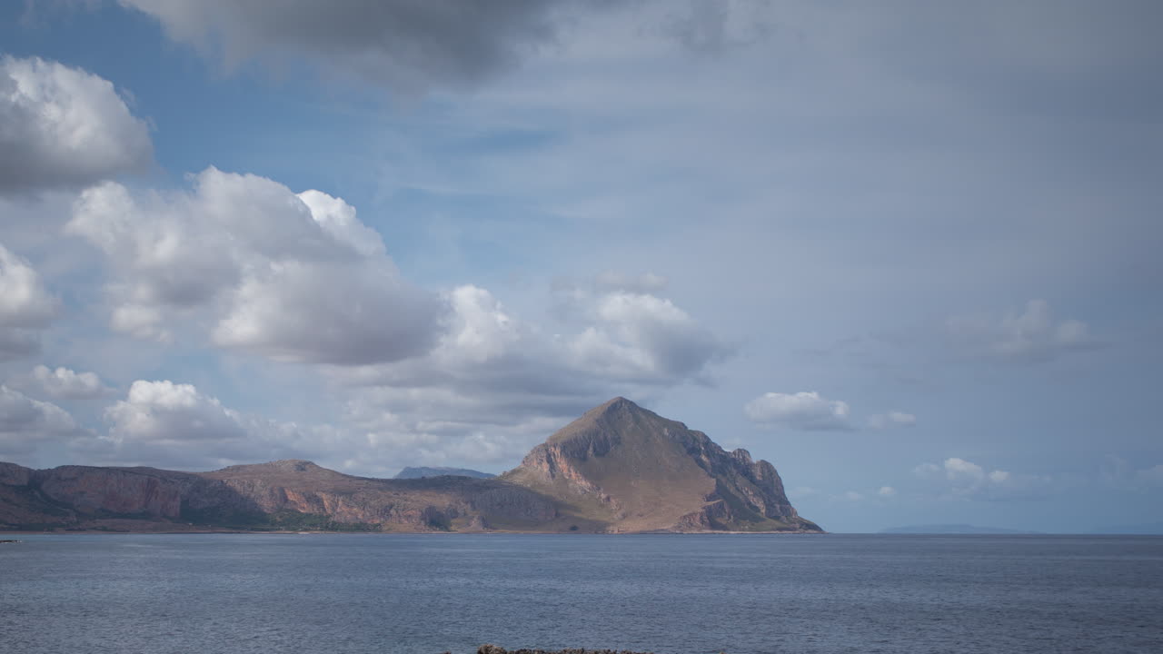 playa de san vito 4k 02