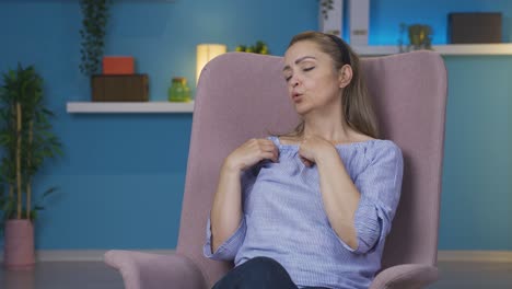 la mujer que huele bien es feliz.