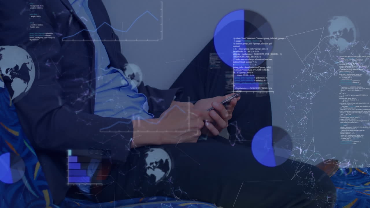 스마트 폰을 사용하는 비즈니스맨의 중간 부분에 대한 데이터 처리 및 연결 네트워크