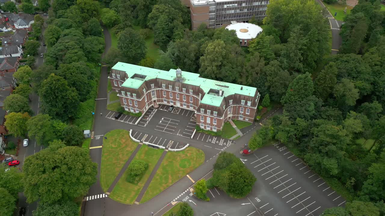 Ultra-wide overhead aerial video of Stranmillis College in South Belfast, Northern Ireland in the UK. Filmed in 4K, 60FPS and with Rec709 color